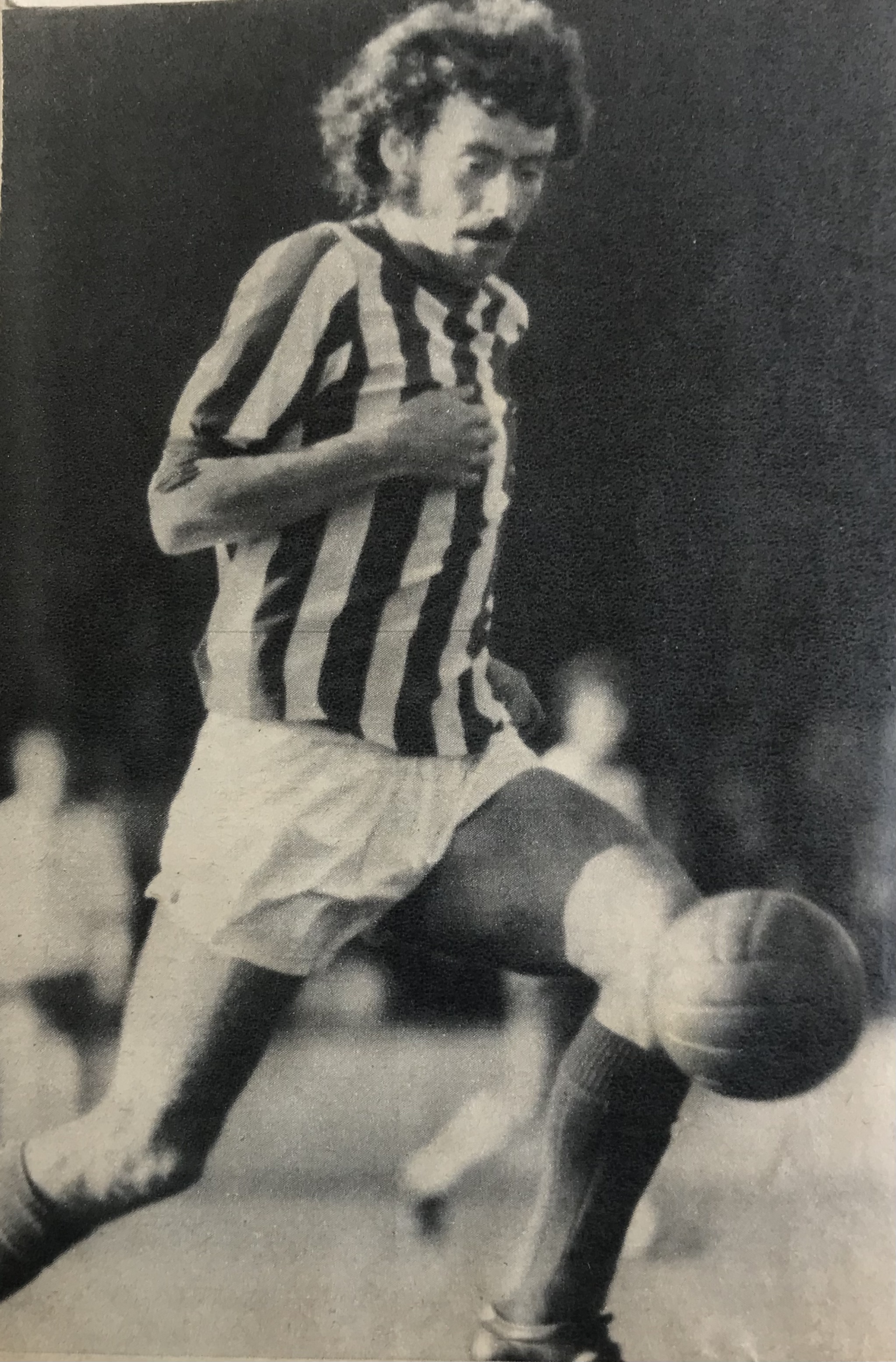 6F15B25C-FBBC-4A75-8119-94BA0BDC7DBC_1_201_a